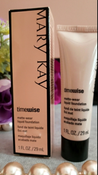 MK Beige 2 Matte-Wear liquid Foundation(many shades)